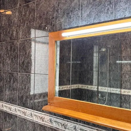 At Pazari Ri * Tiran